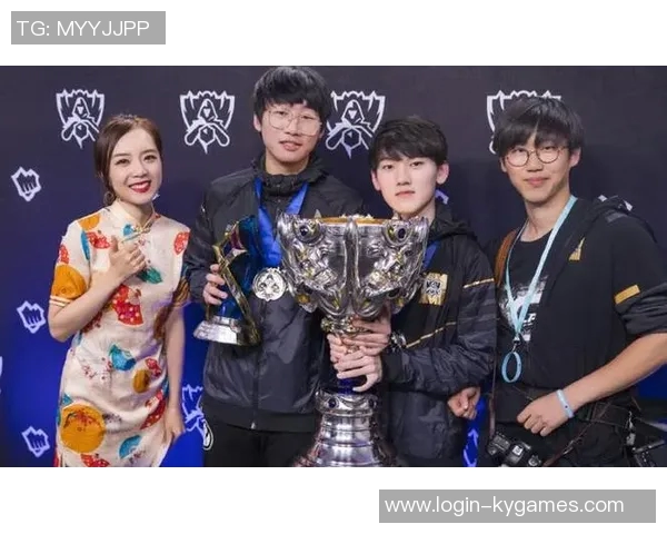 全明星赛中RNG团队配合表现分析与战术解读 全明星赛中RNG团队配合表现分析与战术解读