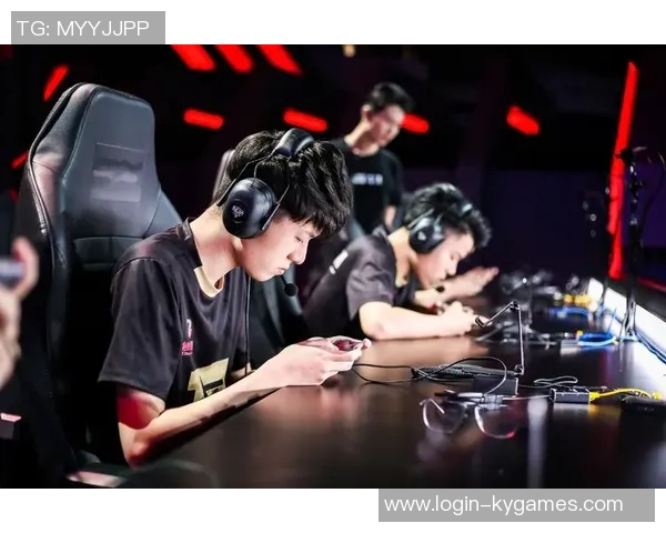 电竞新闻深入探讨RNG战队选手在王者荣耀中的个人能力与战术影响力